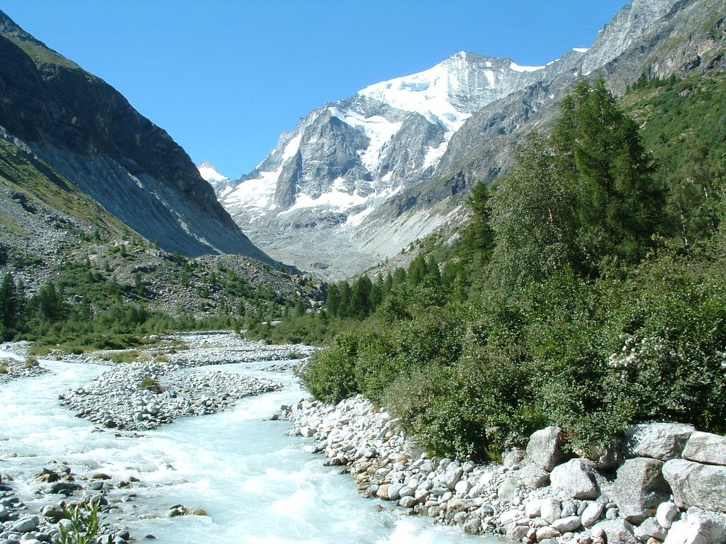 le Grand Cornier vu de la vallée de Zinal