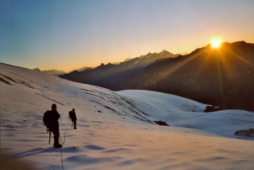 Lever de soleil sur le glacier de la Gurraz