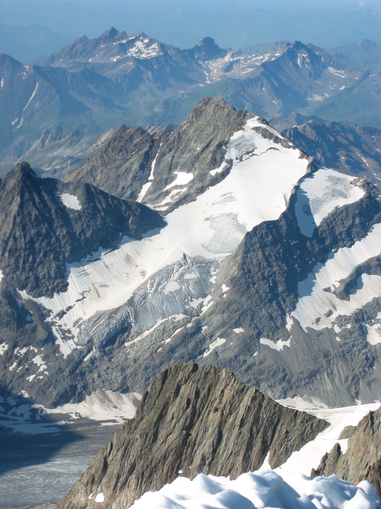 le Mont Tondu depuis le sommet desDomes