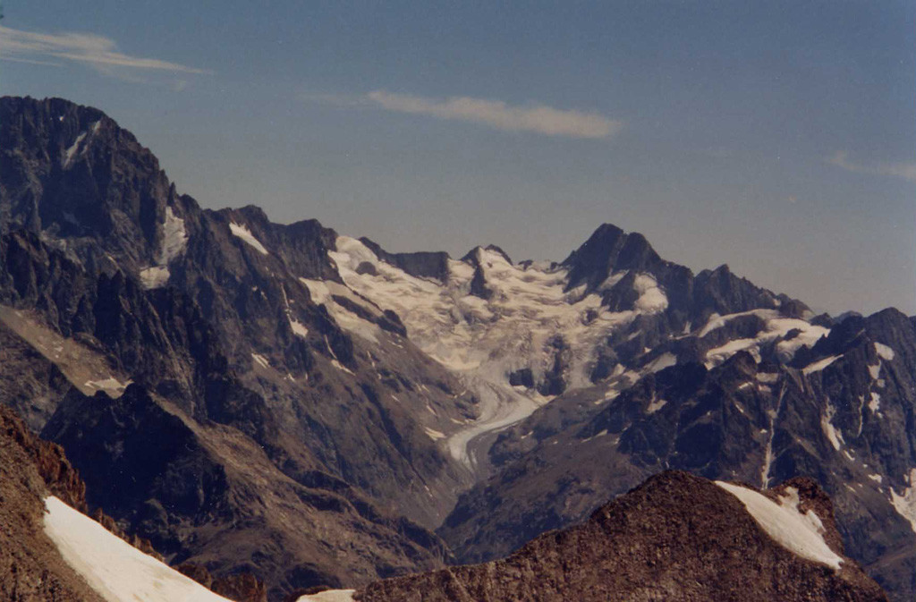 les Bans et son glacier
