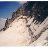 En route vers le râteau W: le glacier de la girose