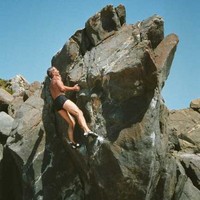 Blocs sur la plage sous la tour de Calanca près de Propriano