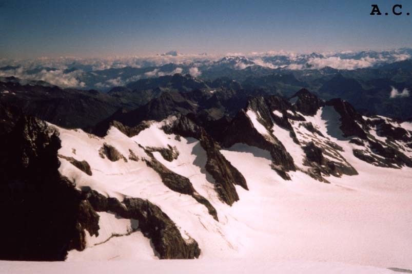 Barre des Ecrins - Vue sur Roche Faurio