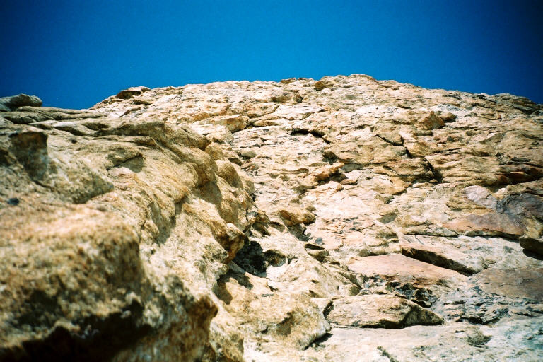 Dans la voie des plaques rouges
