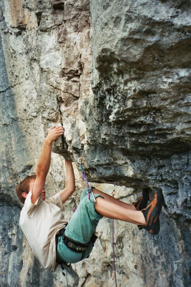 Aurélien B. dans "may day " 7a (secteur 2).