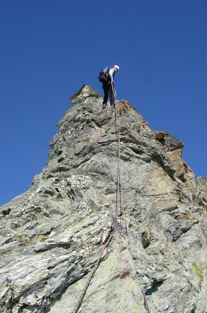 Rappel de la Dent de Veisivi