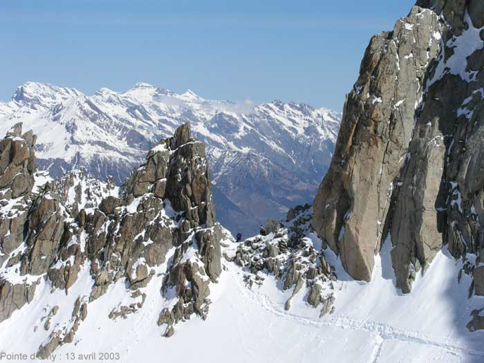 Montée à la Pointe d'Orny, peu après le col des chamoix