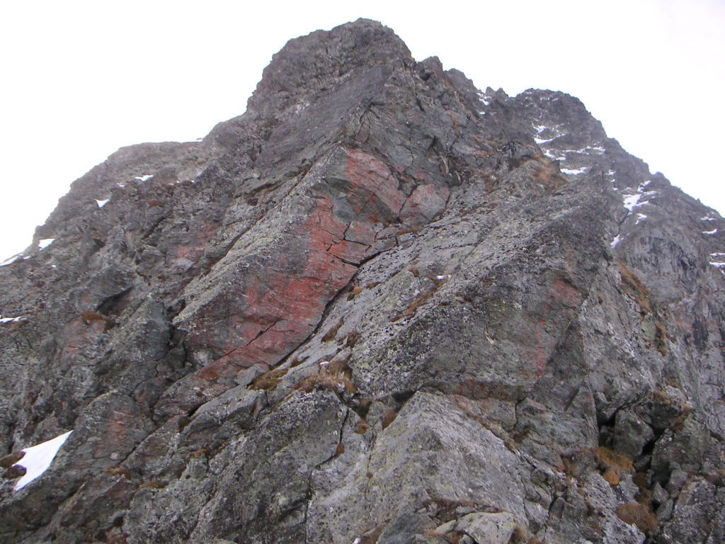 Au pied des difficultés.