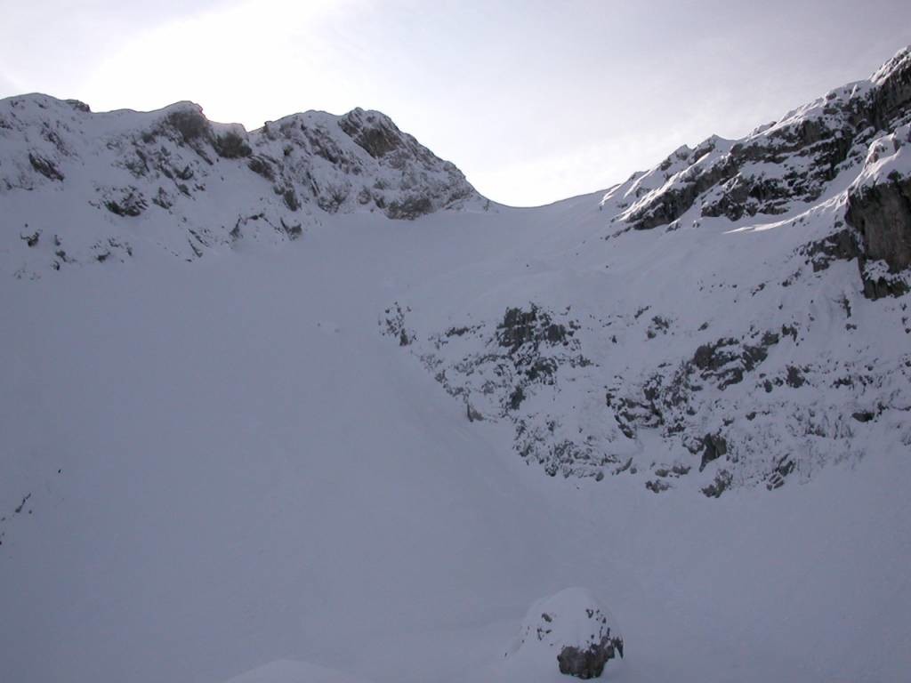 le couloir final à 35 ° avec un décrochement de plaque