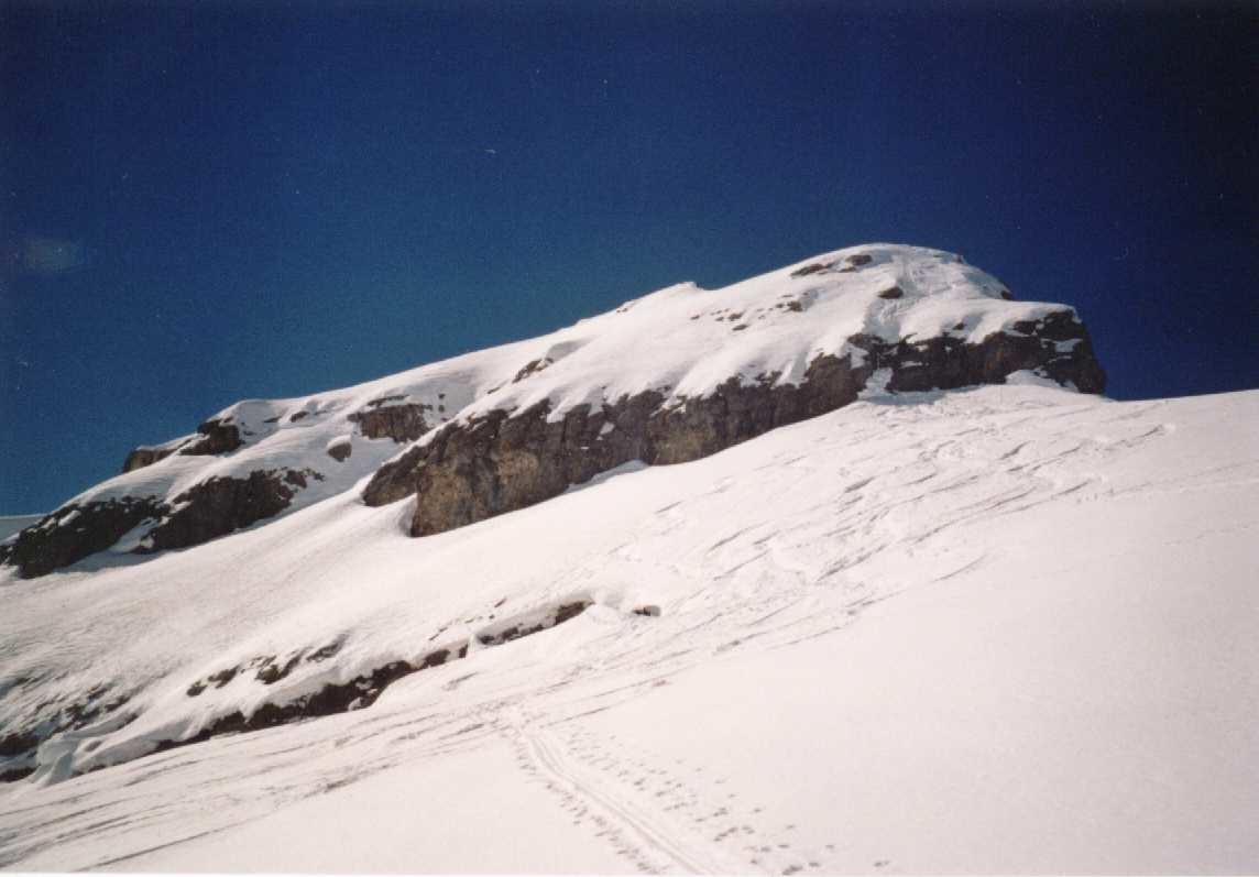 A l'approche du sommet de l'aiguille de VARAN