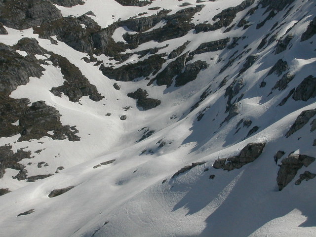 Combe de Monthieu le 8 mai 2003