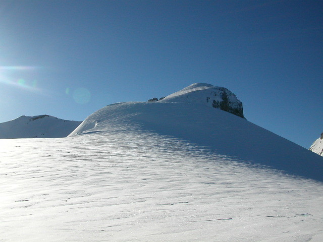 Pente sommitale de la Pointe d'Areu