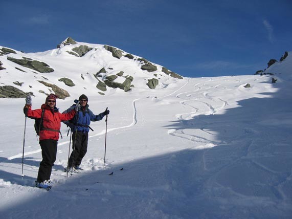 In discesa sotto Passo Zube