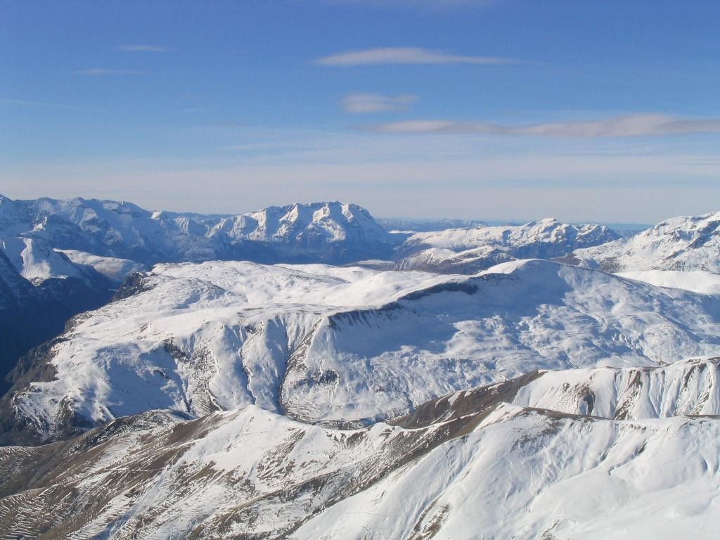Le Taillefer au loin...