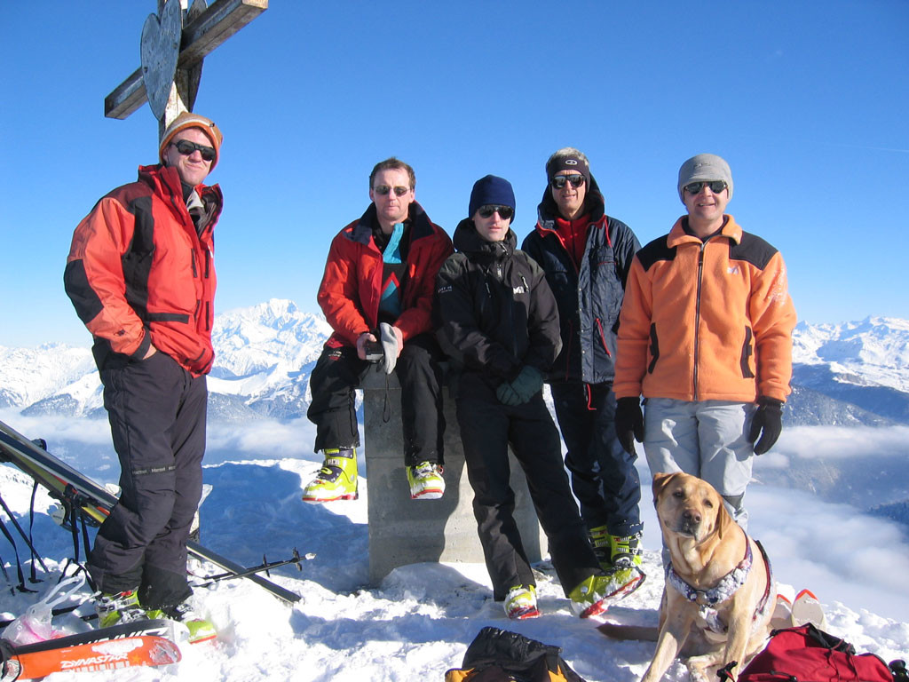 Les membres du CAF au sommet du Grand ARC