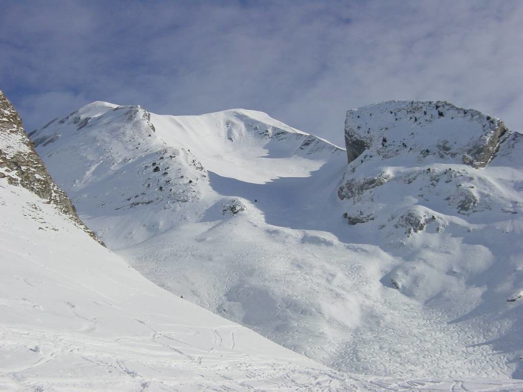 La face W du Mt Charvin