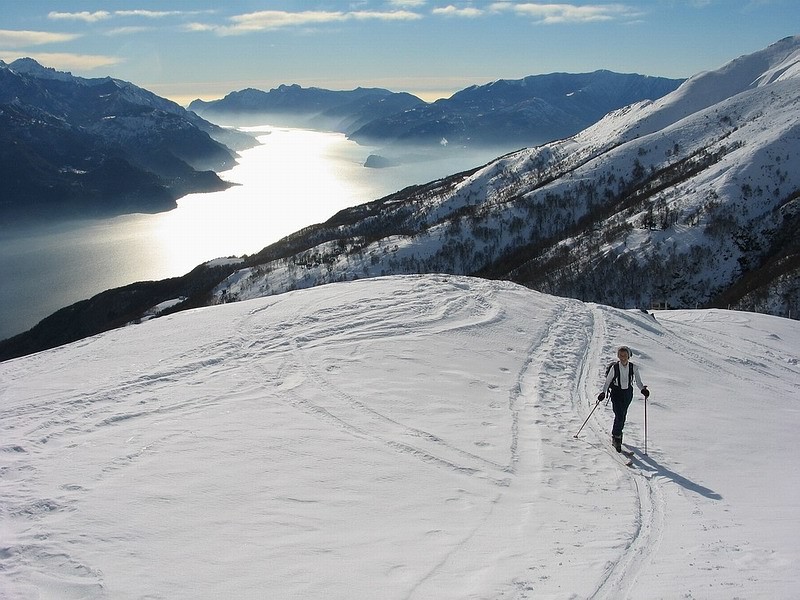 Salendo al Monte Bregagno