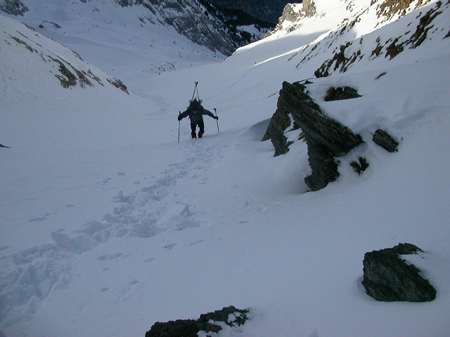 Accés au col sous le sommet de l'Etale