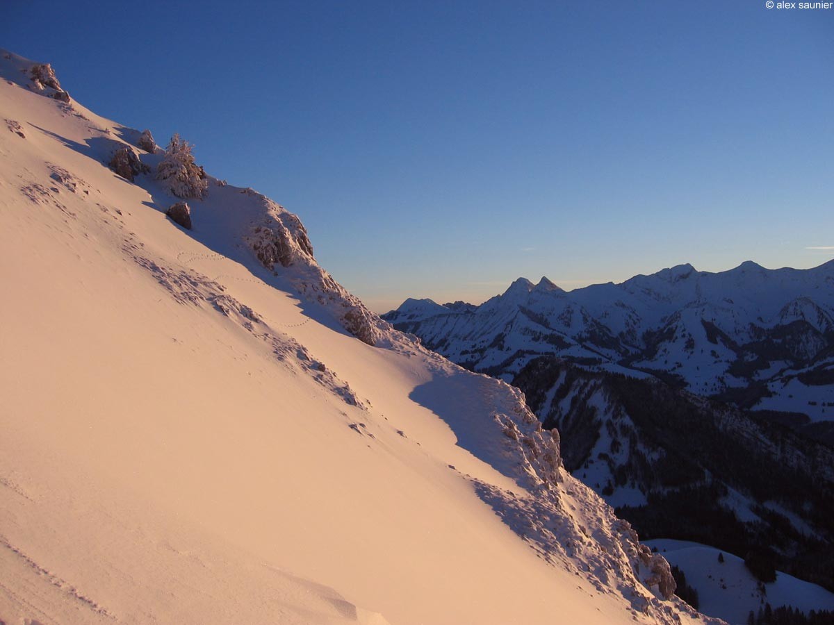 Lever du jour à Teysachaux
