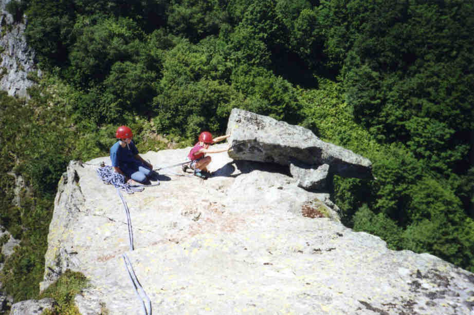 Au troisième et dernier relais de la voie normale