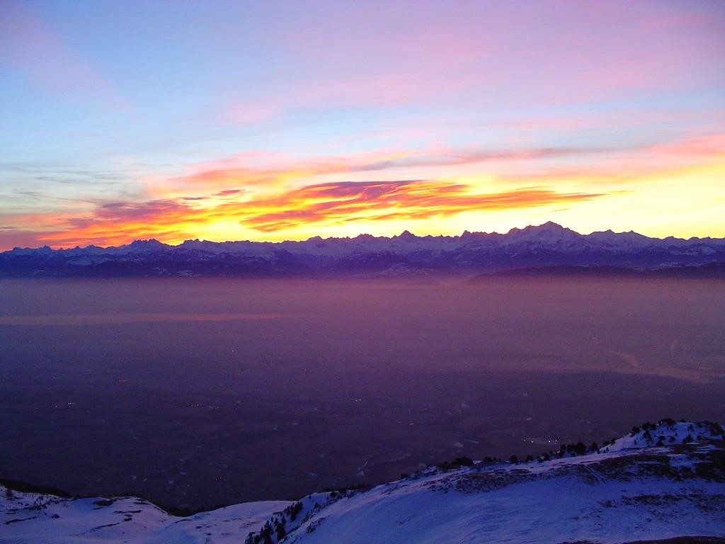 Lever de soleil sur le Mont-blanc depuis le reculet