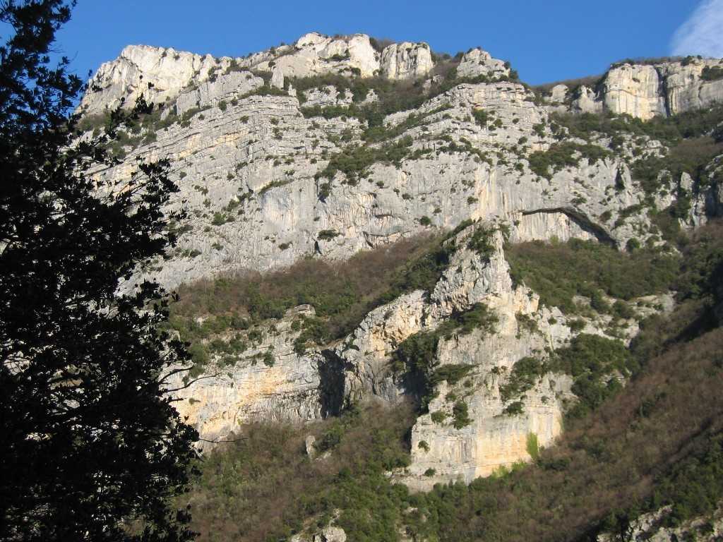 Rive gauche des Gorges du Loup