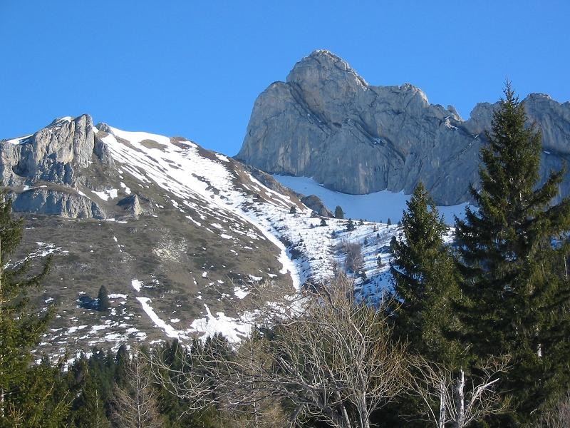 vue du cornafion avec le couloir de descente