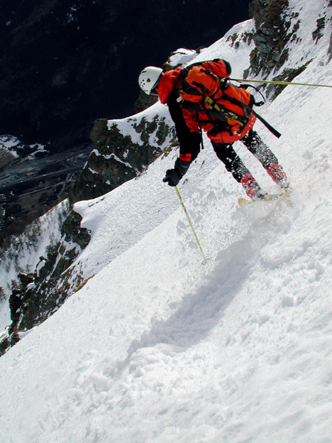 Walter Rivoira in azione sul canale est del Seguret