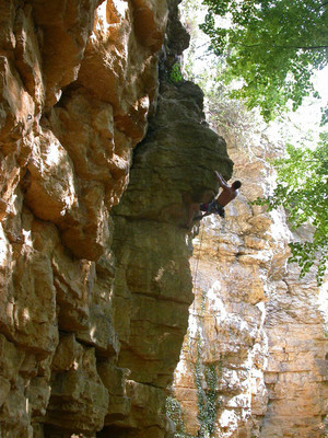 Olivier dans le Gang des Barbus , 6a+ Olivier dans le Gang des Barbus , 6a+