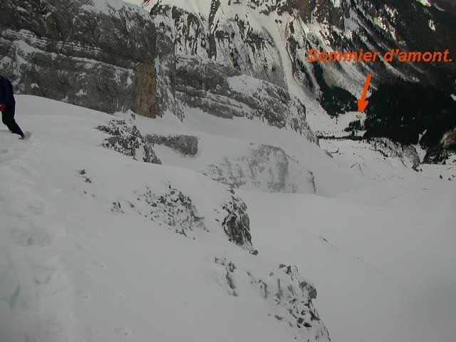 Sommier d'amont,depuis l'arete en haut de la Combe NW de la pierre du Mont-blanc .