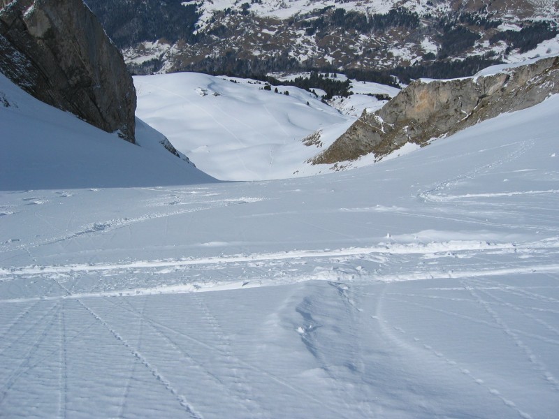 Charvin - face W - descente vue du milieu de la combe