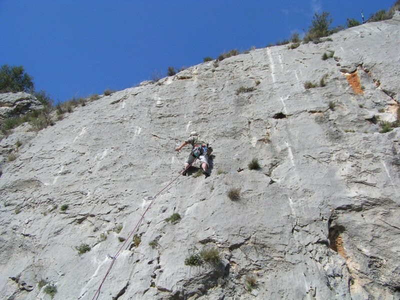- Franck VUAILLAT - 5b+ à Alzine.