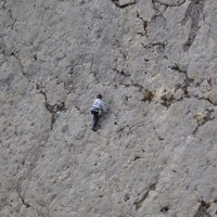 Killian Girardin à la dalle de l'Auberge à Sonceboz.