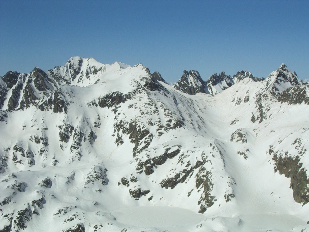 Tenibre versant Sud depuis Ischiator