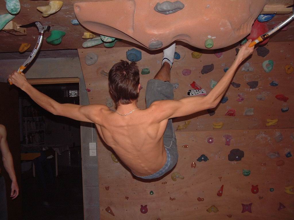 Dry tooling indoor 8