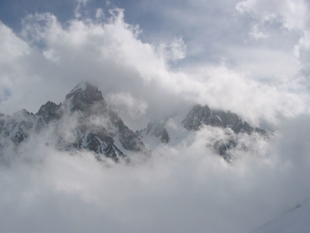 Aiguille du Chardonnet le 1er Mai 2004