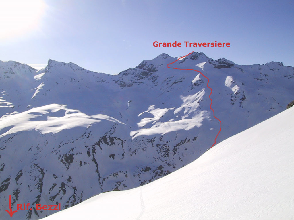 Becca della Grande Traversiere dalla platte des Chamois