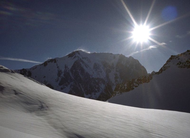 lever de soleil sur le Mont Blanc depuis le glacier de Tré-la-Tête