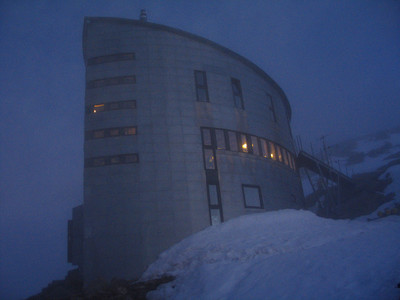 Cabane du Vélan Cabane du Vélan