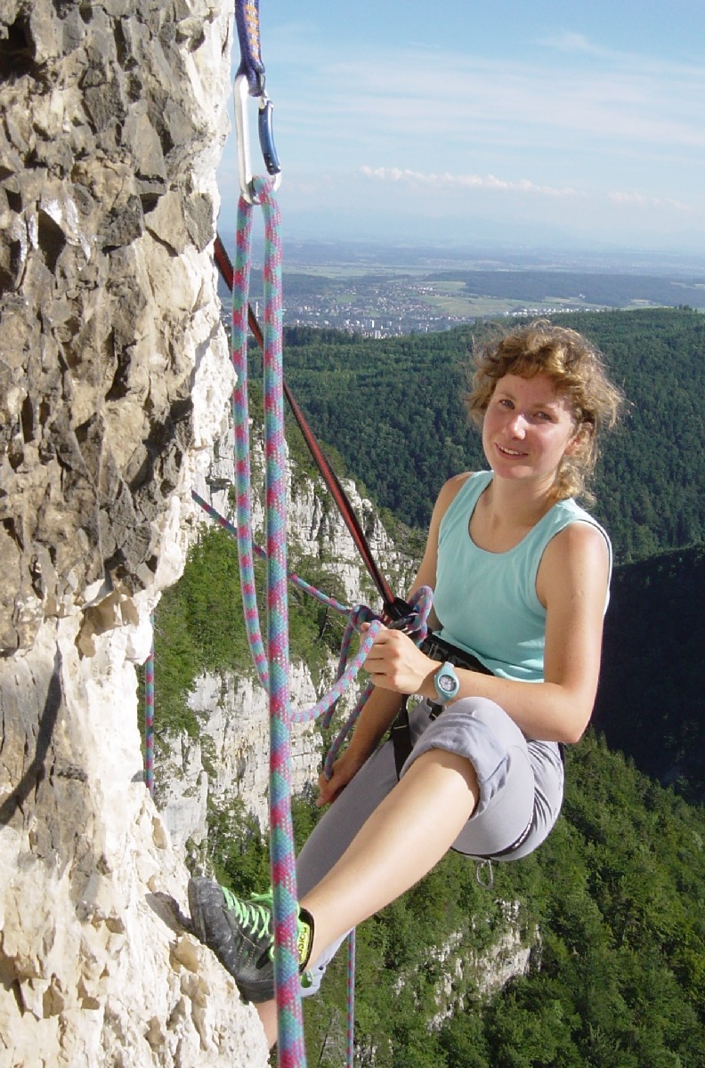 Carine Devaux dans "Via Dolomiti" à Plagne, Suisse.