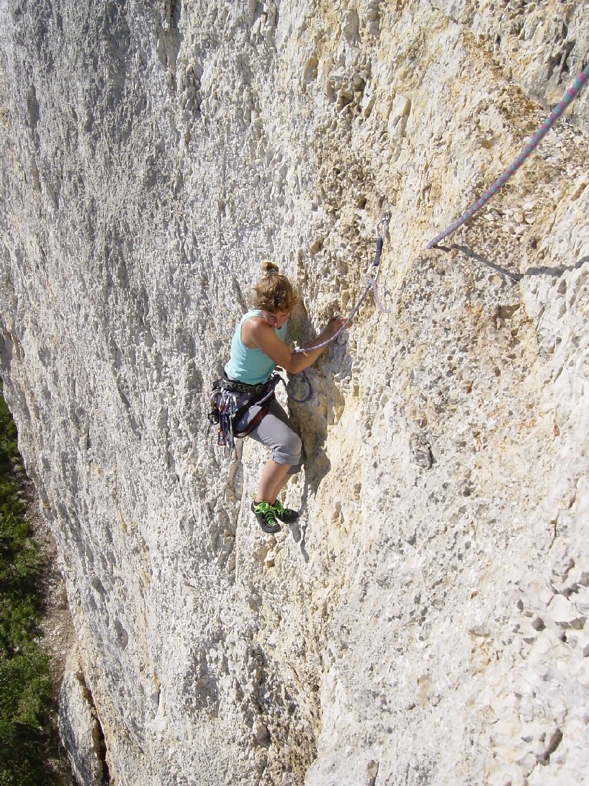 Carine Devaux dans "Via Dolomiti" à Plagne, Suisse.