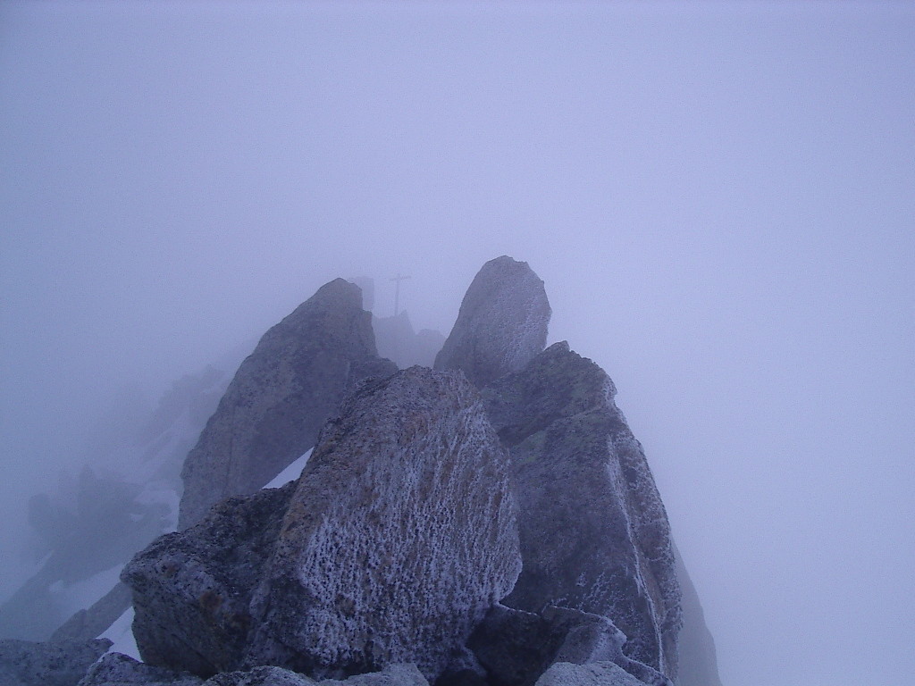 premier sommet apres la sortie du couloir