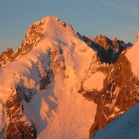 Lever de soleil sur le  Dolent et Aiguille de l'Amône