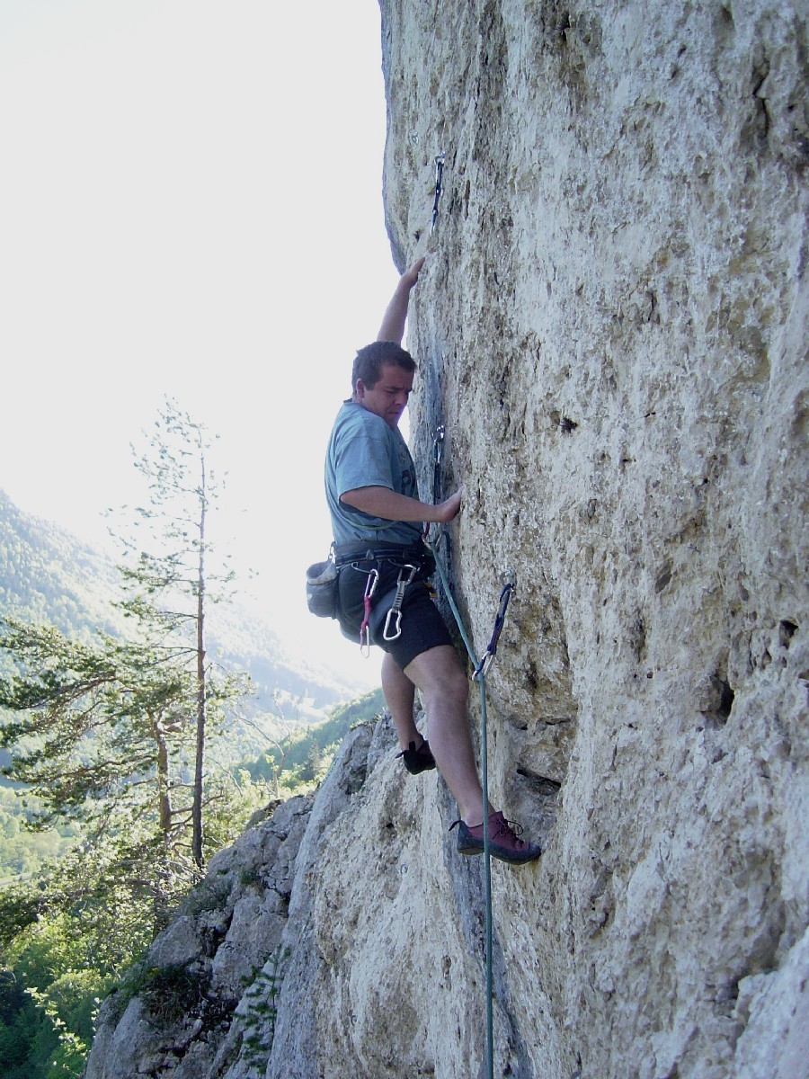 B.Girardin dans "Rubbery" à Bonnes Fontaines, Suisse.