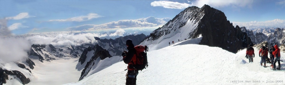 Dôme de Neige des Ecrins (4015m)