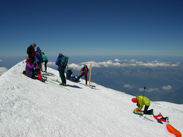 Au sommet du Mont-blanc