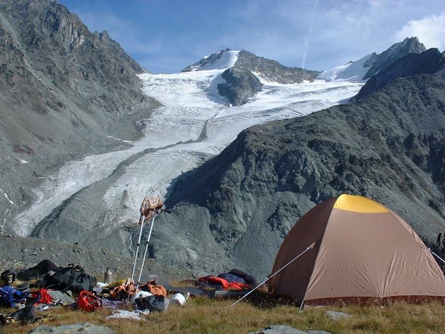 Bivouac au pieds des Combins