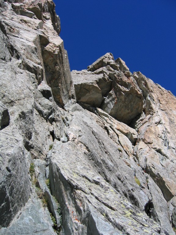 Crux sous le toit à la troisième dent