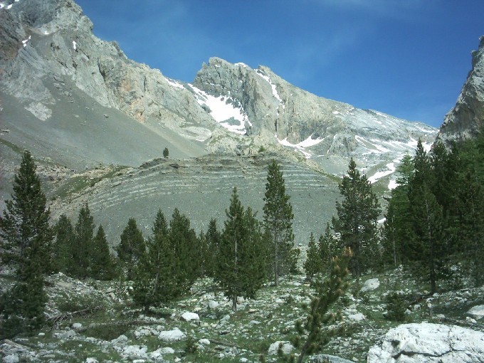 Pic de la Font Sancte Versant O-NO en Juin 2004