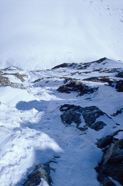 vue vers le bas de la face